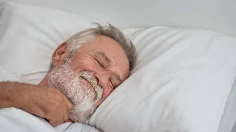 Hate sleeping tablets? Try these 5 simple sleep routine tips for your best night's rest yet: